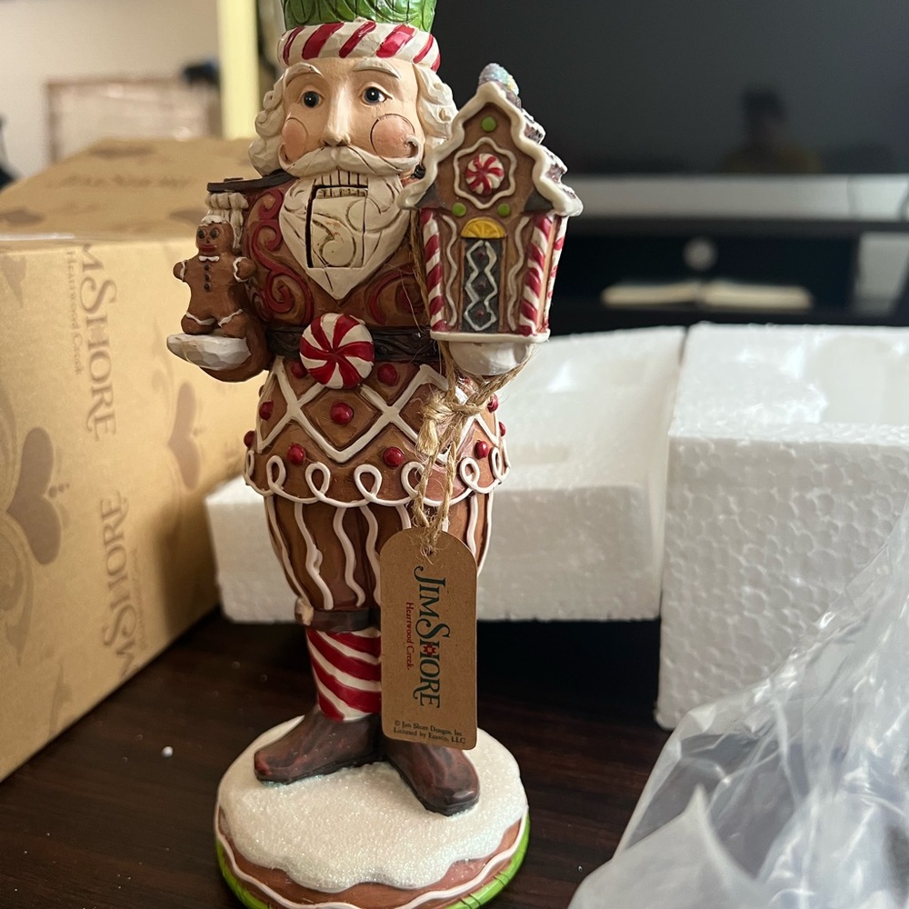 NWT Jim Shore Gingerbread Nutcracker Fig - Picture 9 of 9